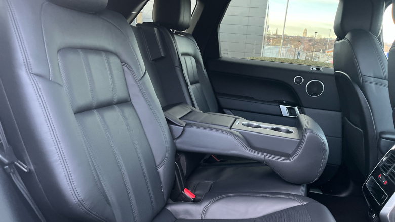 Land Rover Range Rover Sport 3.0 D300 HSE Silver 5dr Auto Diesel Estate